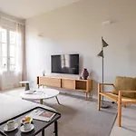 شقة Aspasios Garden *