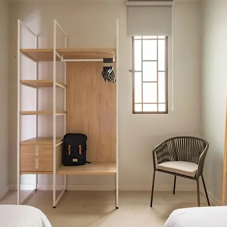 Aspasios Garden דירה