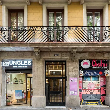 Lägenhet Aspasios Garden Barcelona